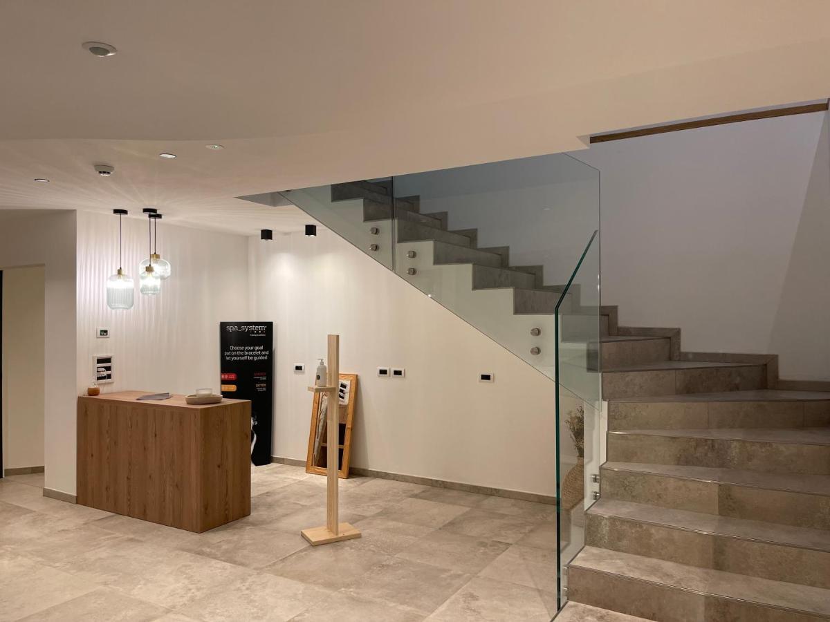 Hotel Miravalle Сорага Екстериор снимка