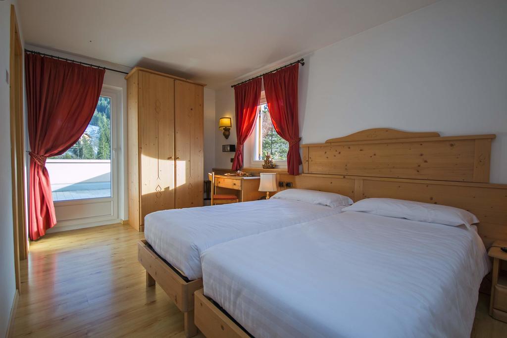 Hotel Miravalle Сорага Екстериор снимка